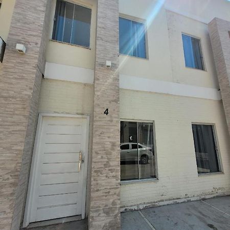 Sobrado 4 Amplo E Confortavel Em Condominio Corumbá Buitenkant foto